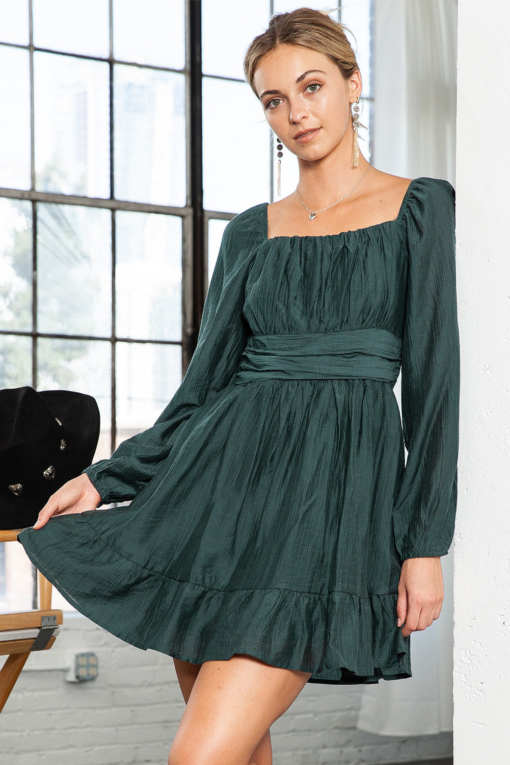 Green Solid Color Flounce Hem A -Line Square Neck Dress