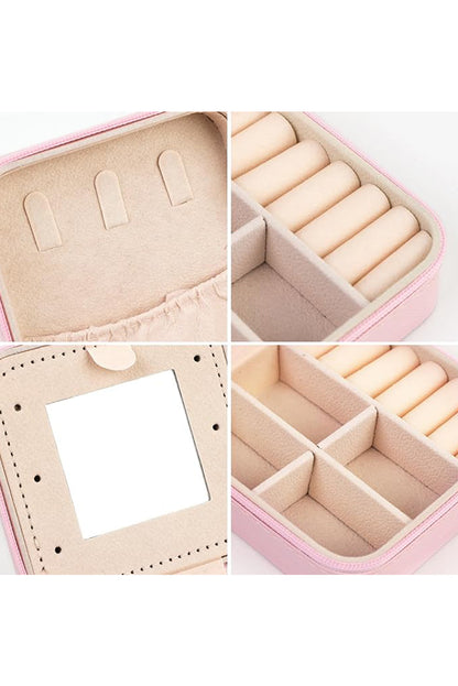 Light Pink Chenille B Graphic Portable Jewelry Case with Mirror