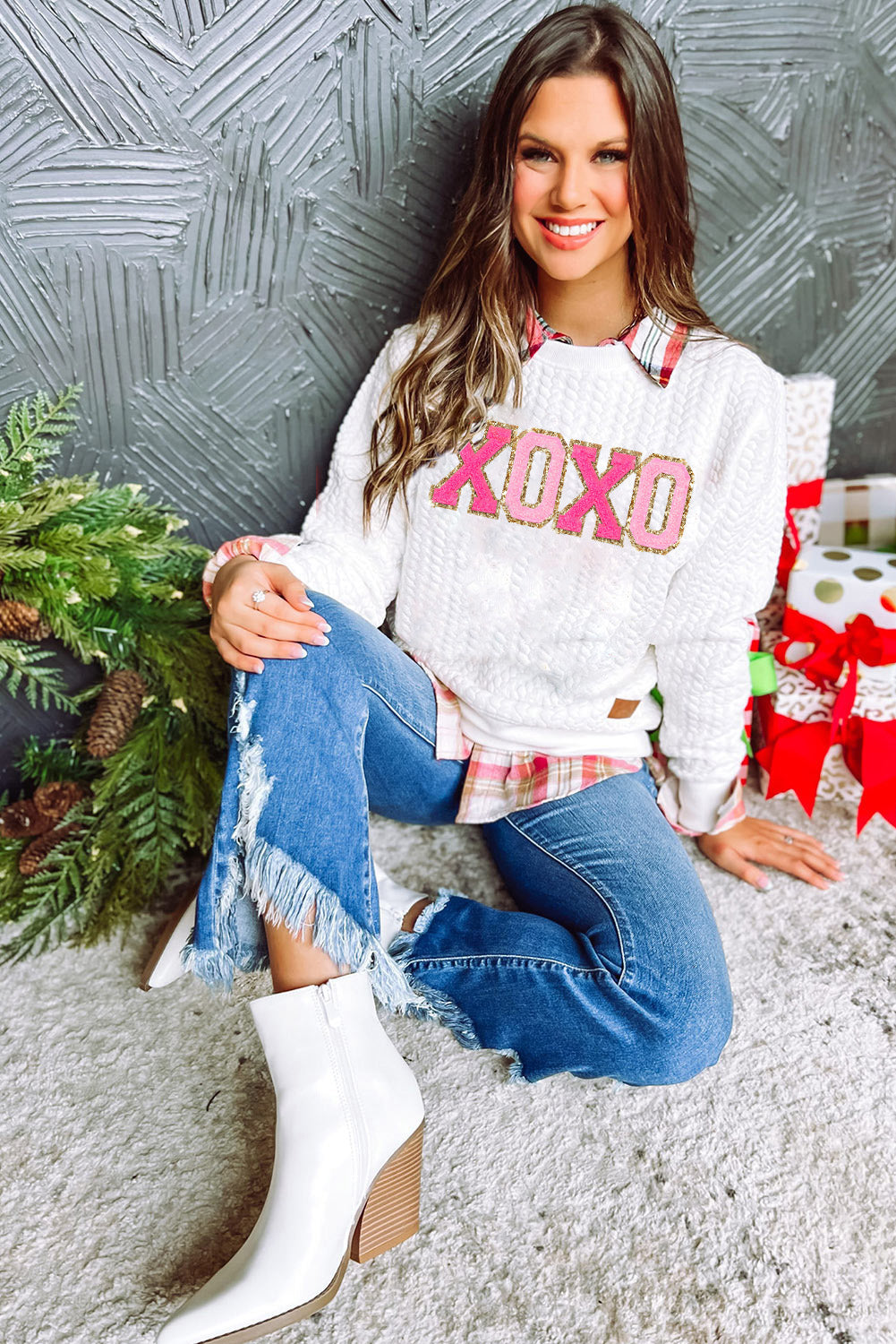 White Lucky Letter Patch Quilted Sweatshirt