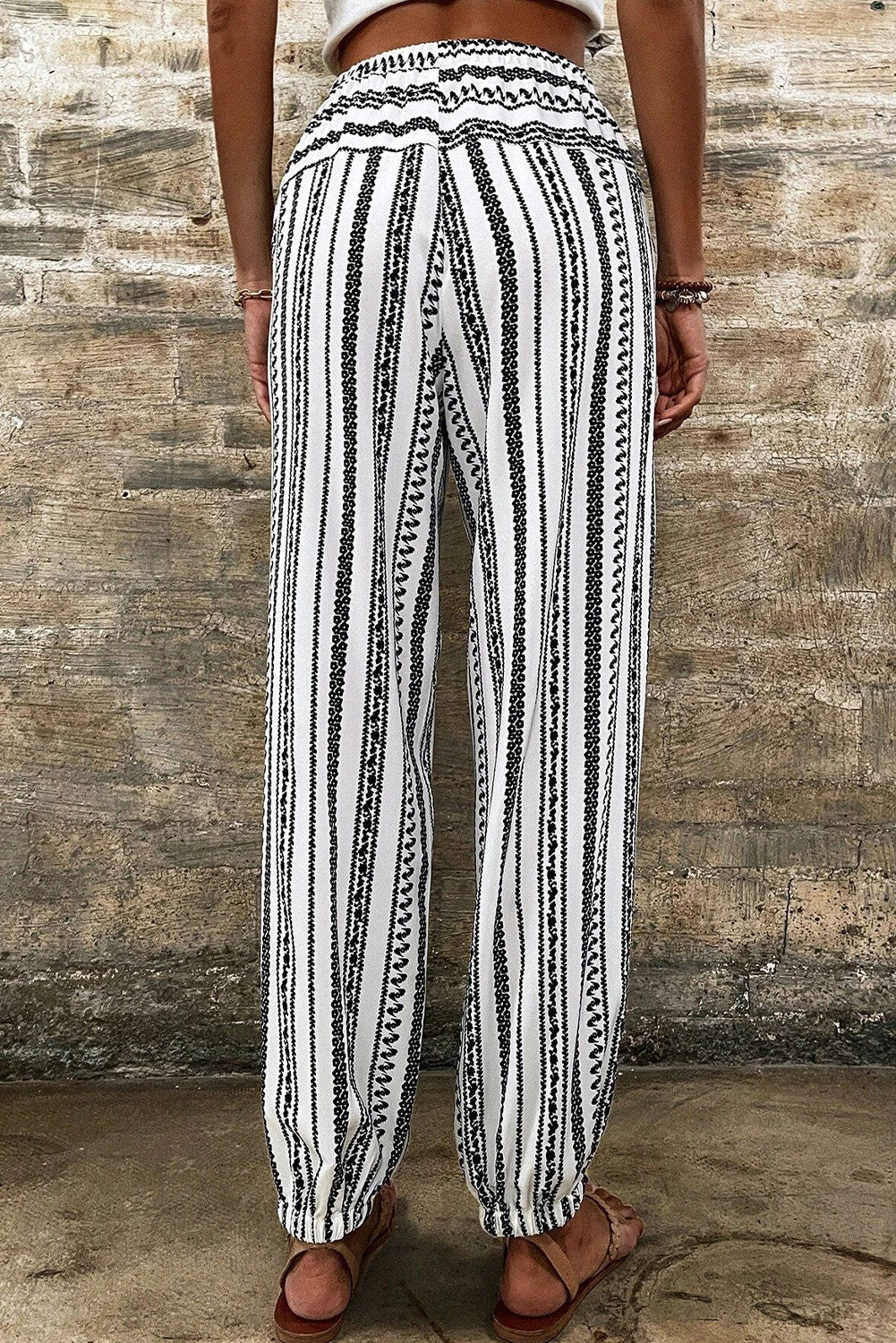 Black Stripe Geometric Print Drawstring Cuff Pants