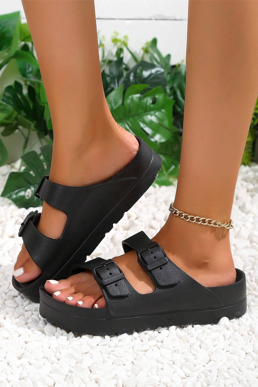 Black Solid Color Buckle Straps Beach Slides Shoes